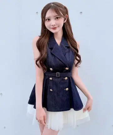 NOMAE 테일러드 베스트 도킹 미니 원피스