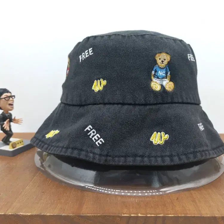 mode 모드 곰돌이 와펜 자수 벙거지 모자 아메카지 빈티지 스트릿 캐주얼 버킷햇 블랙