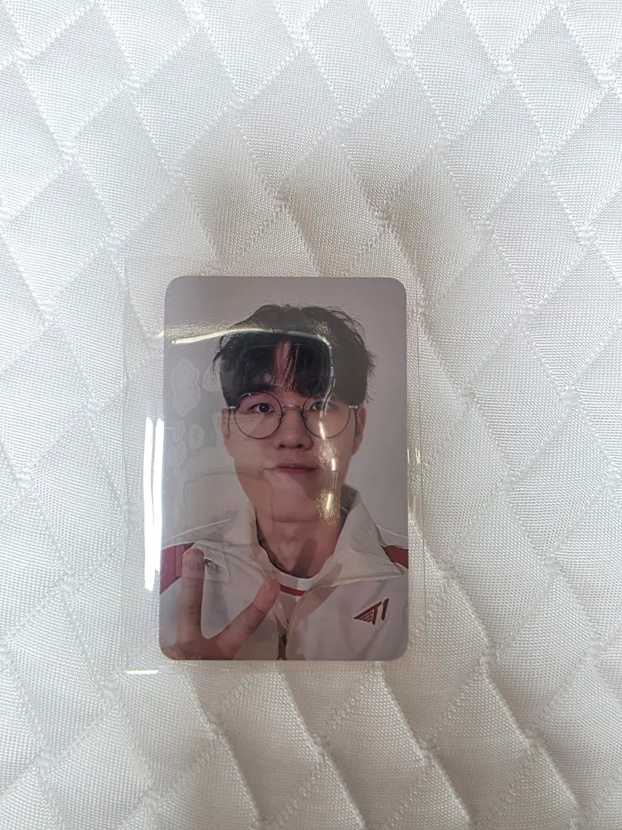 오너 레드 바람막이 포카