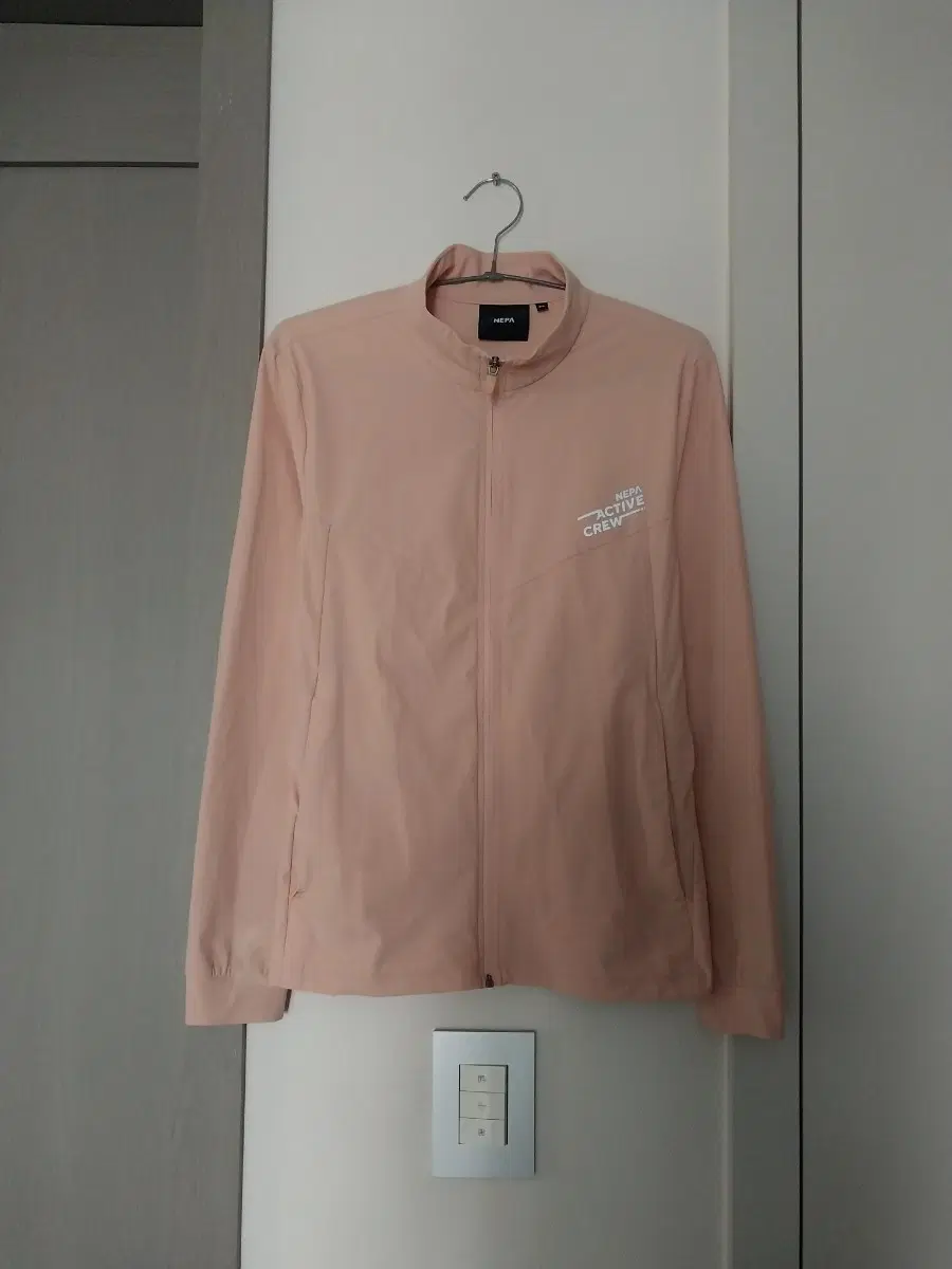세제품)NEPA 핑크 바람막이