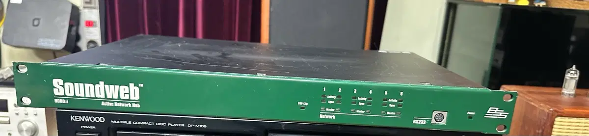 Soundweb 9000E 네트워크 허브