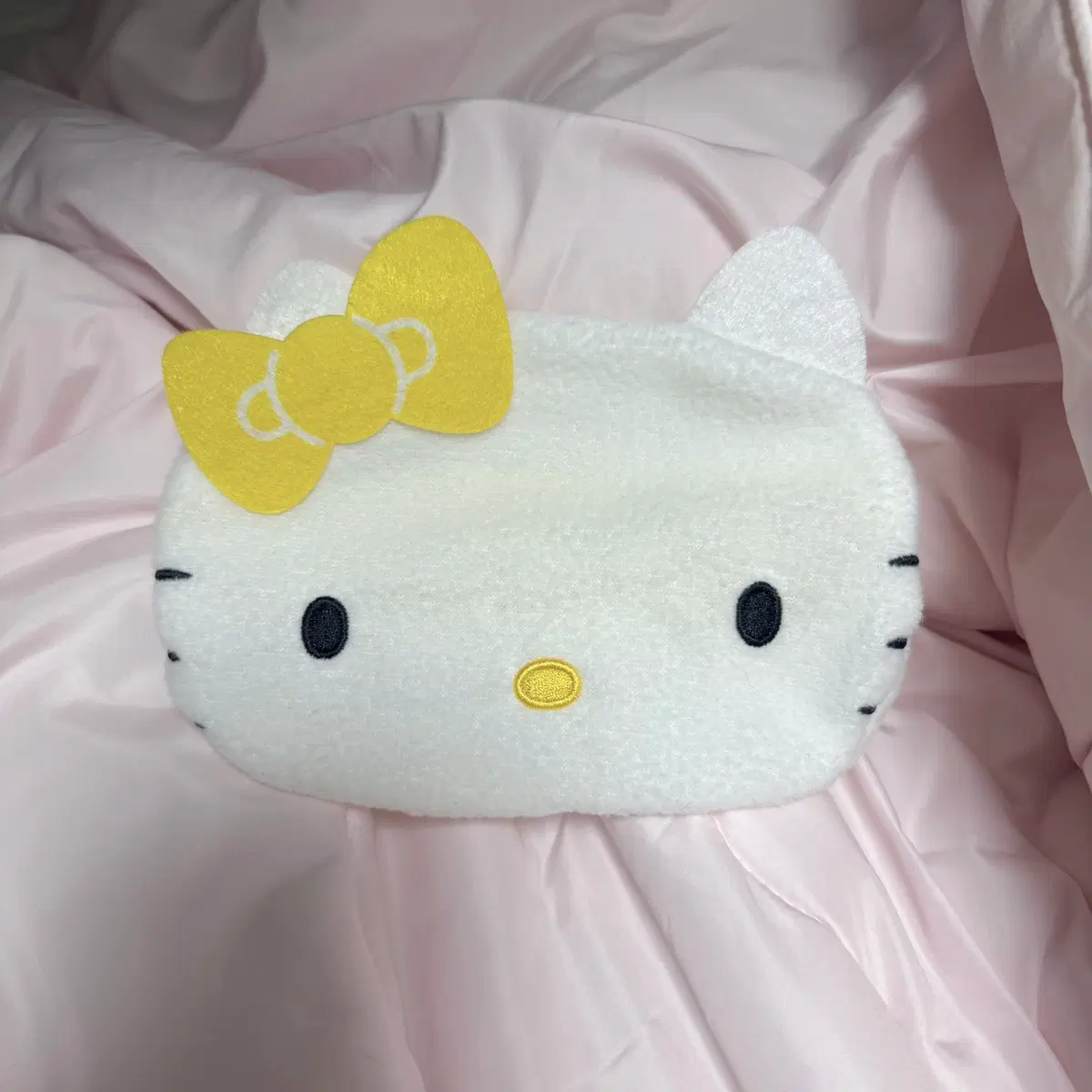 산리오 헬로키티 나카요시 후와후와 페이스 파우치 가챠 헬로미미 키티