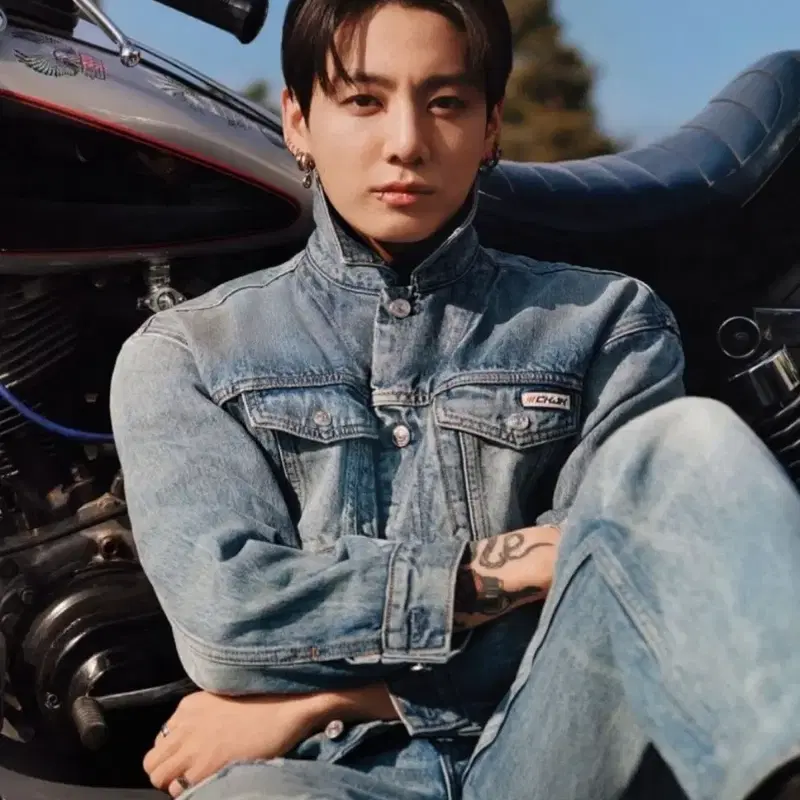 ck jk 캘빈글라인 정국