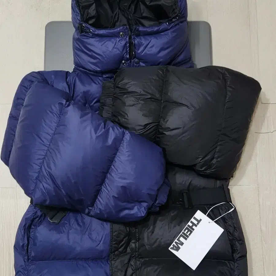 더일마 구스 패딩(새상품)