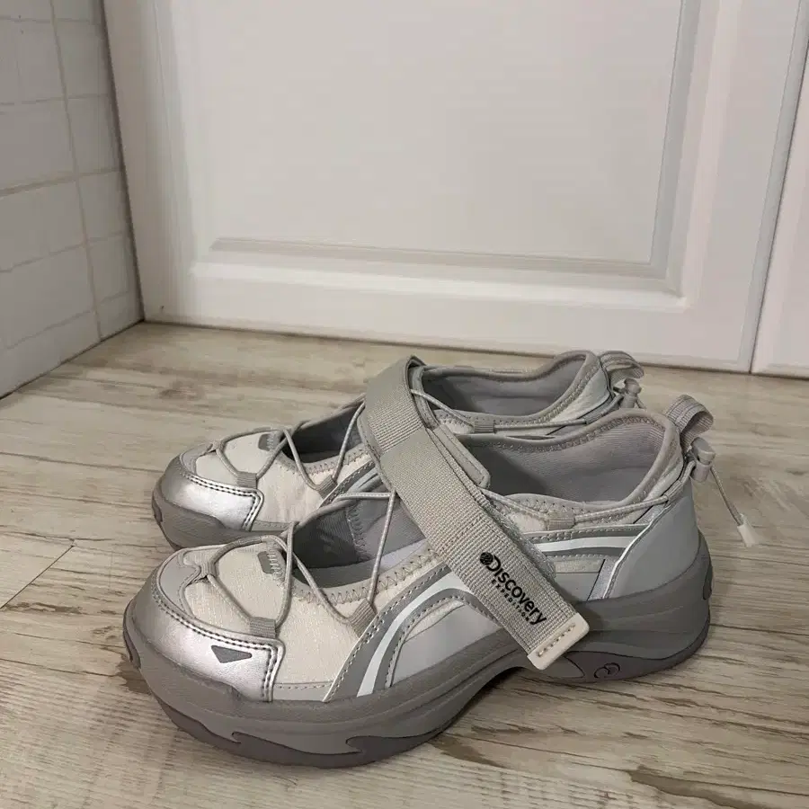 디스커버리 웨이브제인 250