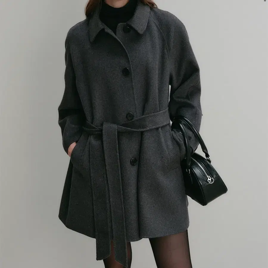 룩캐스트 리앤 울 핸드메이드 하프코트 차콜