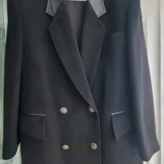 블랙 더블 버튼 쟈켓
