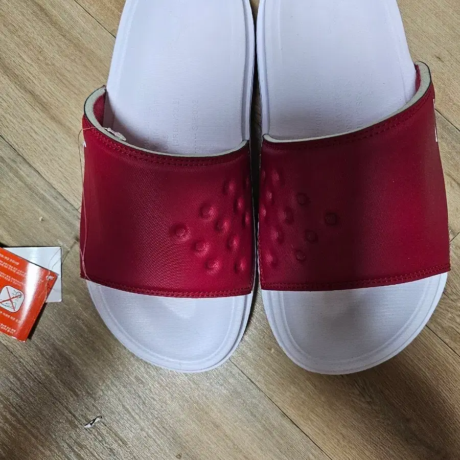 나이키 조던 레드 새상품 매장구매