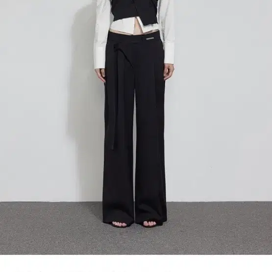 보헴서 OVER TIE WIDE PANTS, BLACK 3(미착용)