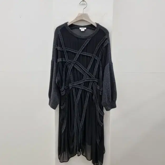 HELMUT LANG 핼무트랭