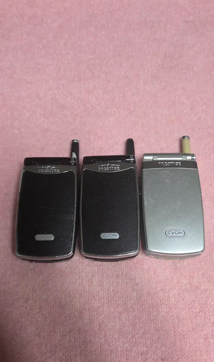 LG-CYBER-6000 2개 LG-K630 싸이버6000 1개 정상