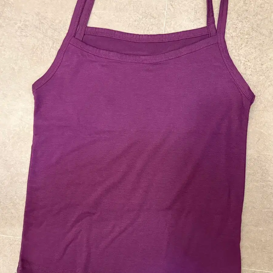 purple sleeveless 보라색 나시 민소매