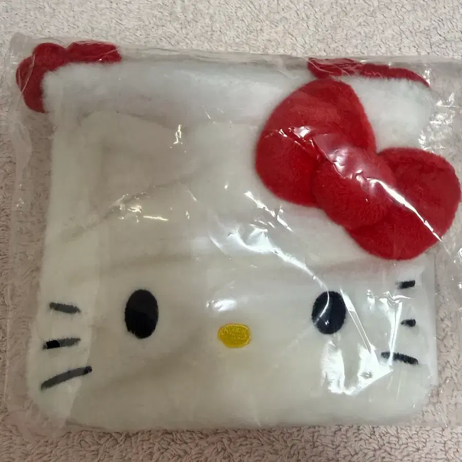 산리오 정품 키티 파우치 미사용