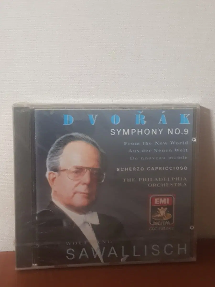 드보르작 교향곡 9번 신세계에서 볼프강 자발리쉬 Wolfgang Sawallisch 필라델피아 오케스트라 UK EMI 영국수입씨디 클래식씨디 클래식cd 클래식시디