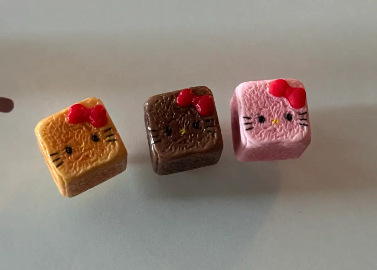 키티 식빵 신발 참 3개 세트