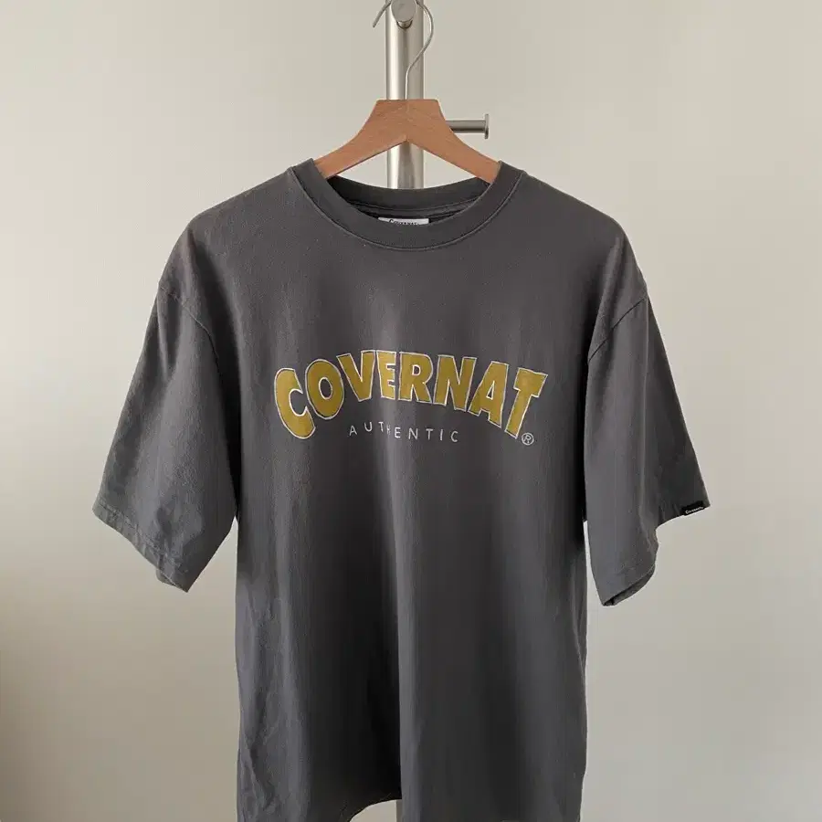 커버낫(Covernat) 반팔 티셔츠
