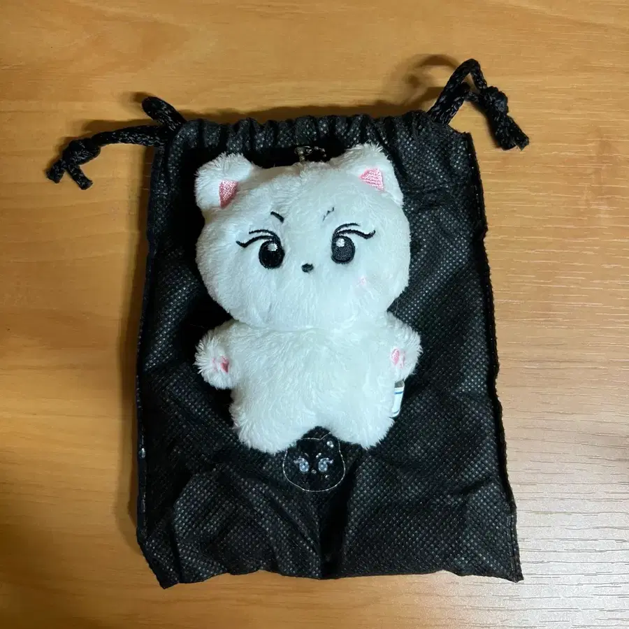 엔하이픈 정원 양꼬미 인형 판매