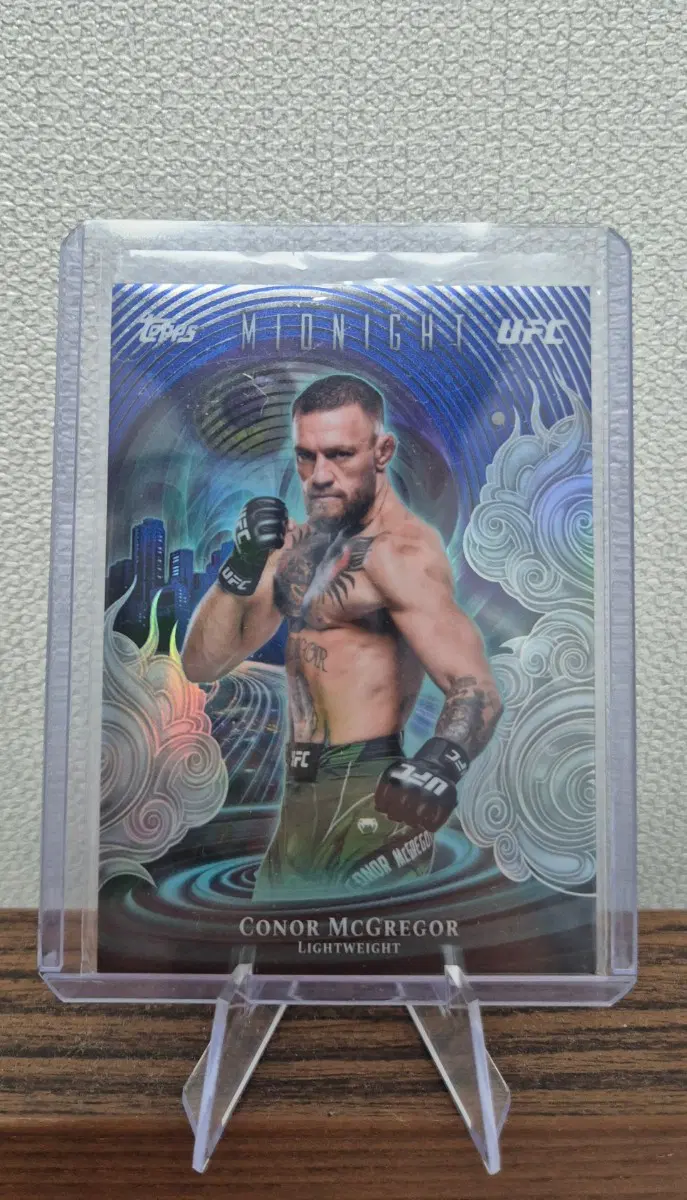 UFC 코너 맥그리거 미드나잇 인솜니아 카드