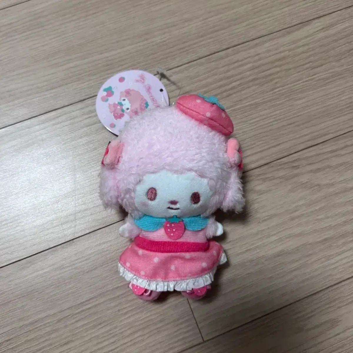 딸기 피아노 인형
