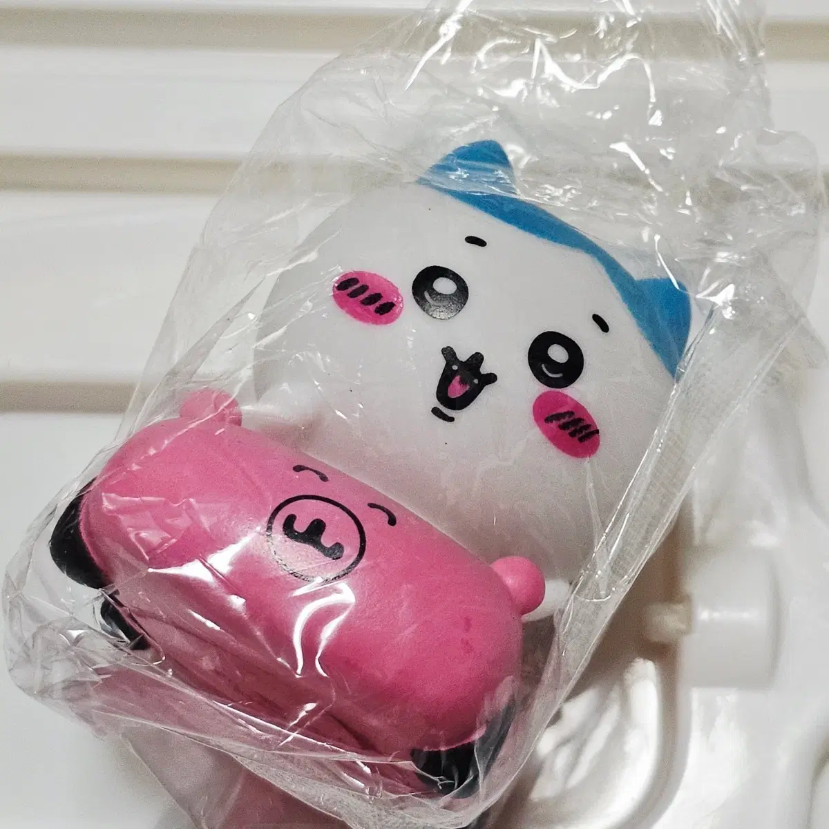 먼작귀 하치와레 자동차 피규어