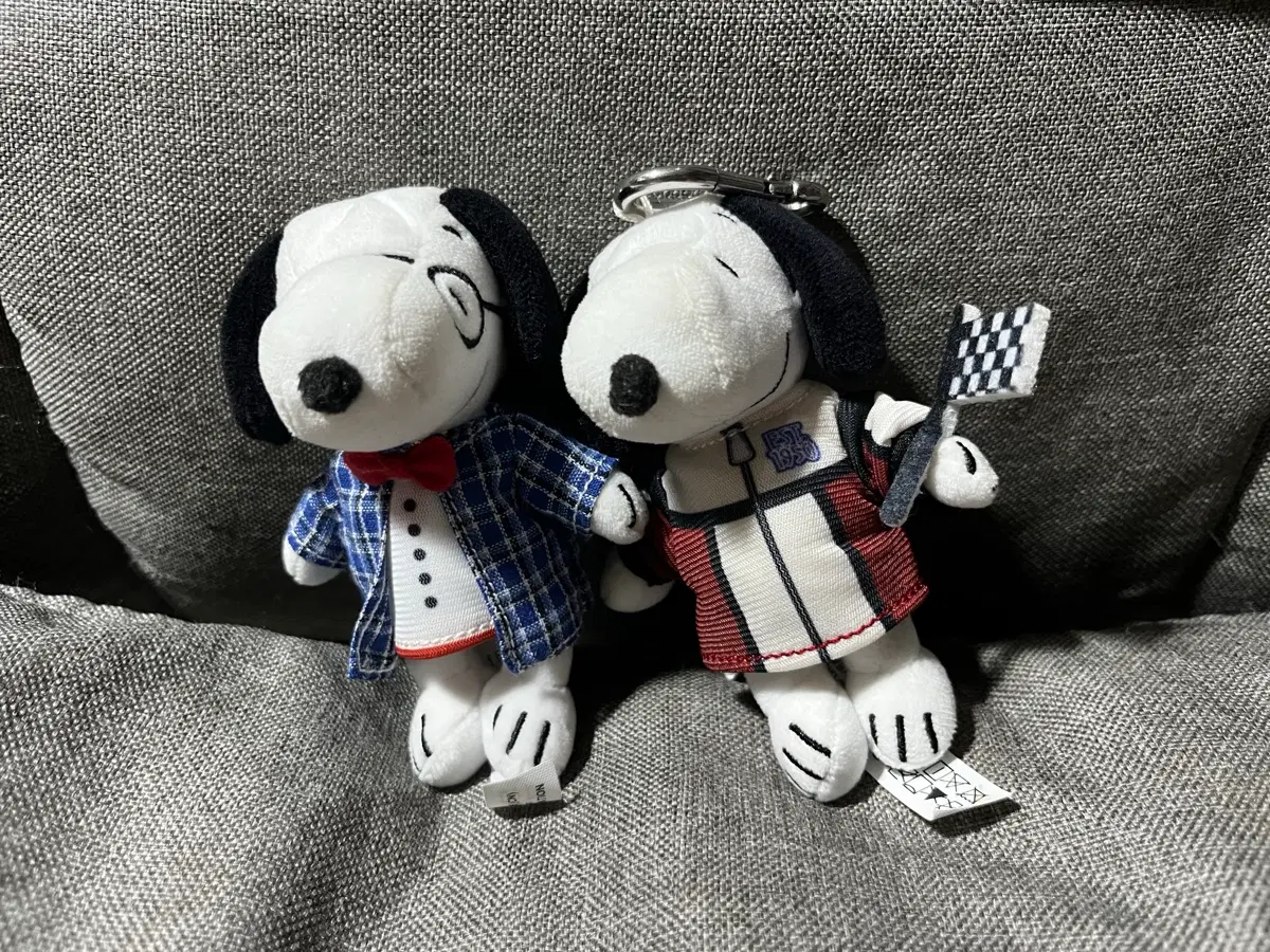 스누피인형 (레이싱만 남음)