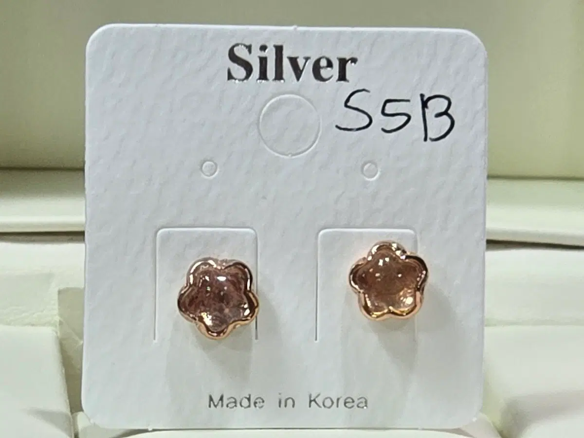 실버은침 꽃 모양 귀걸이 로즈골드