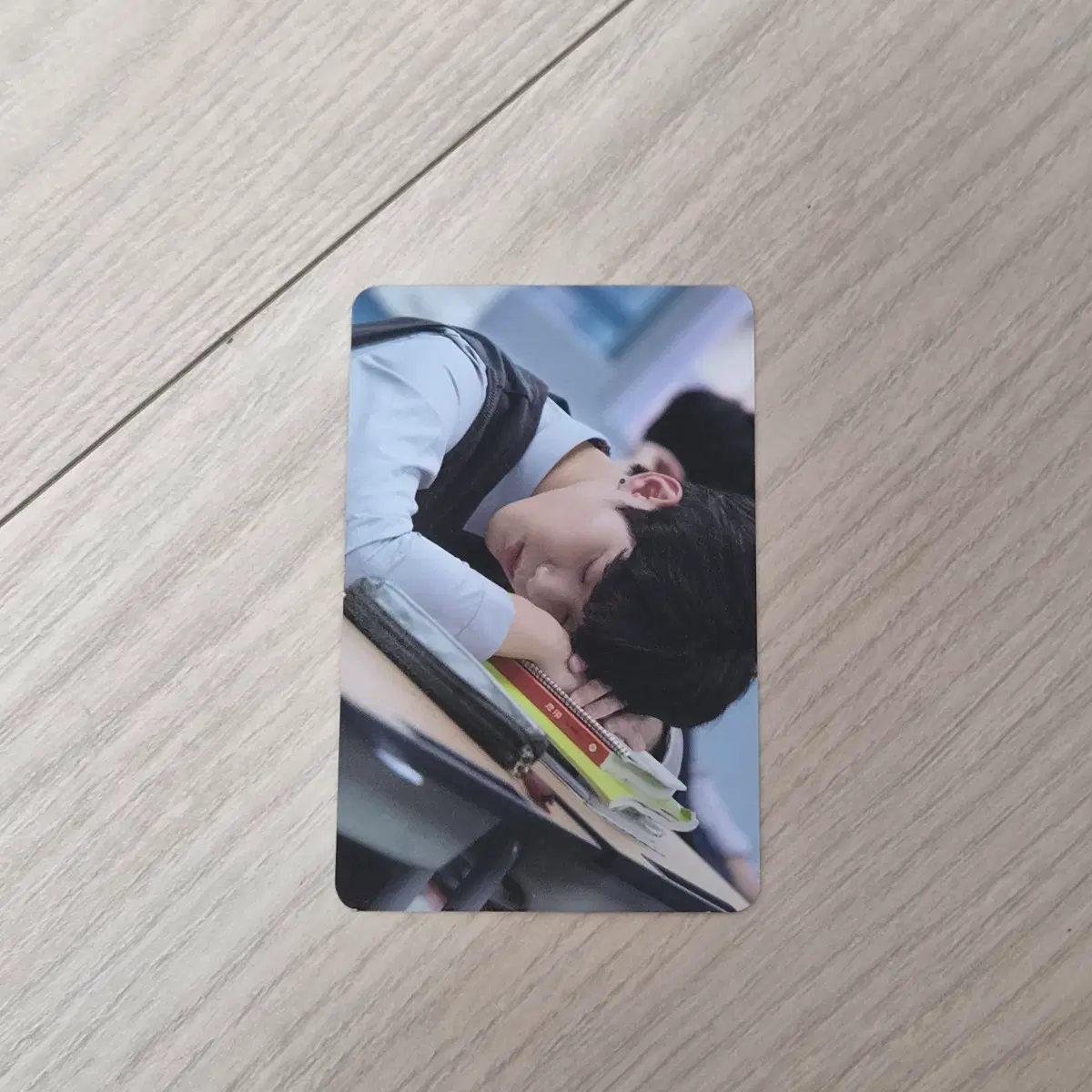 에데식 데이식스 도운 포카