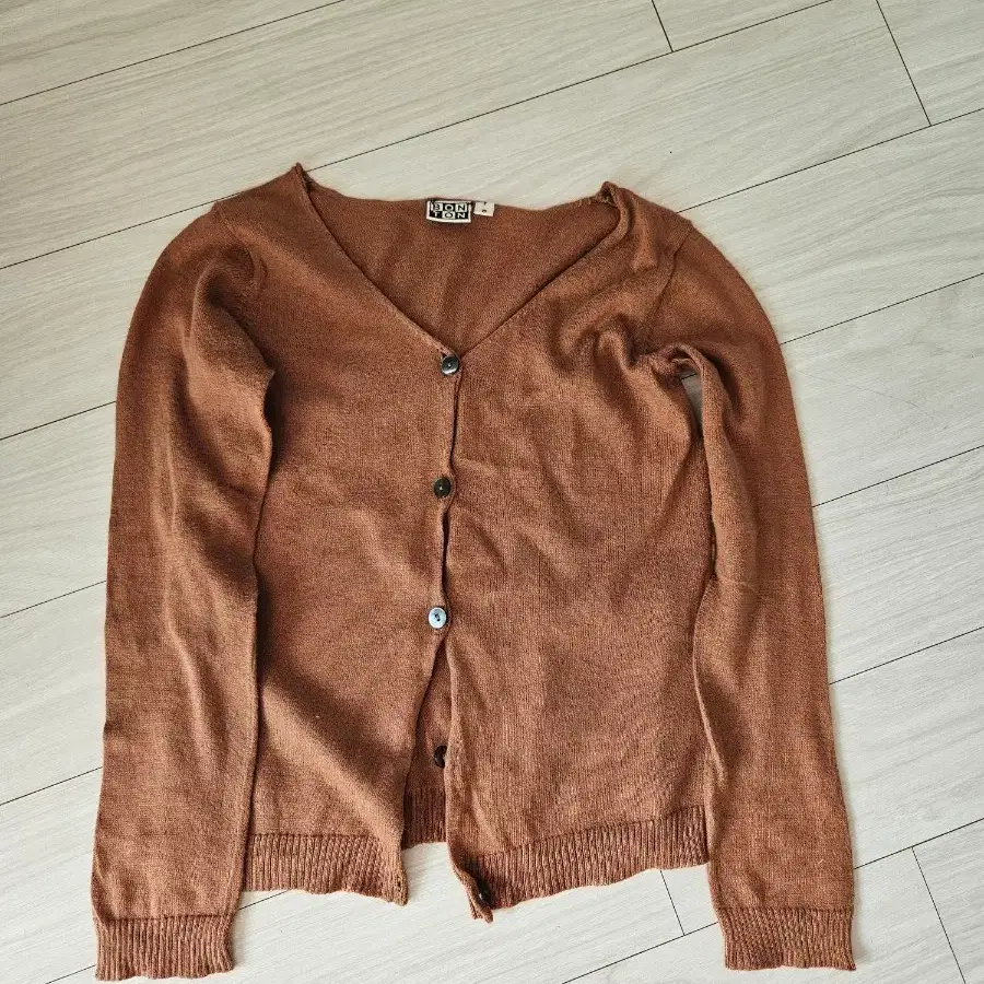 봉통가디건 브라운