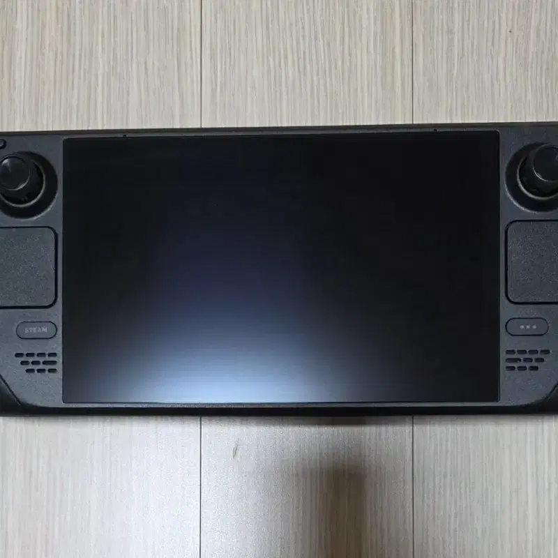 스팀덱 oled 1테라 팝니다.배터리수명 100% (직거래만,네고x)