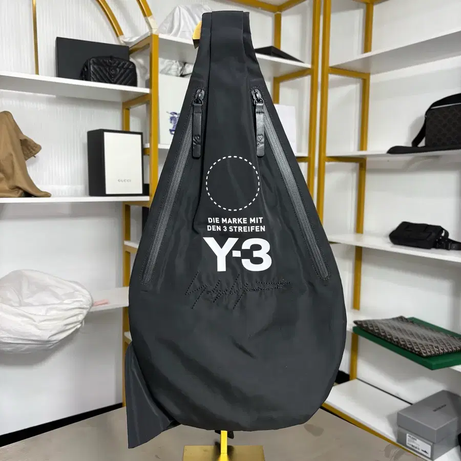 Y-3 슬링백 크로스백 블랙