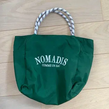 노마디스 리버서블 토트백 그린 네이비 노마디스