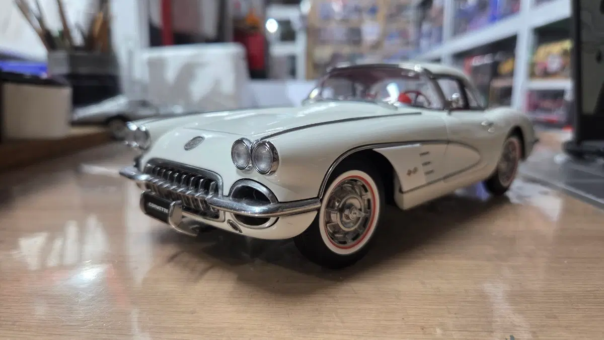 1:18  오토아트 콜벳 1959