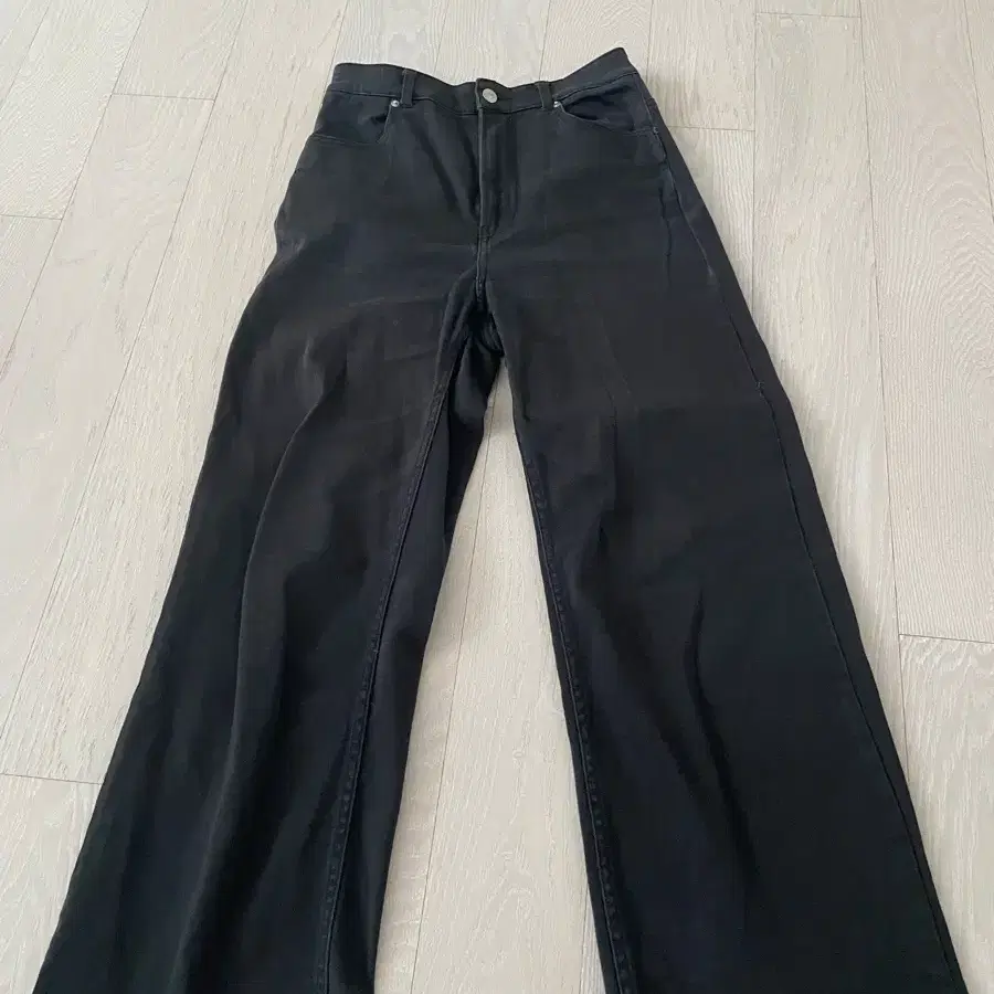 H&M 에이치엔엠 블랙 와이드 데님 팬츠