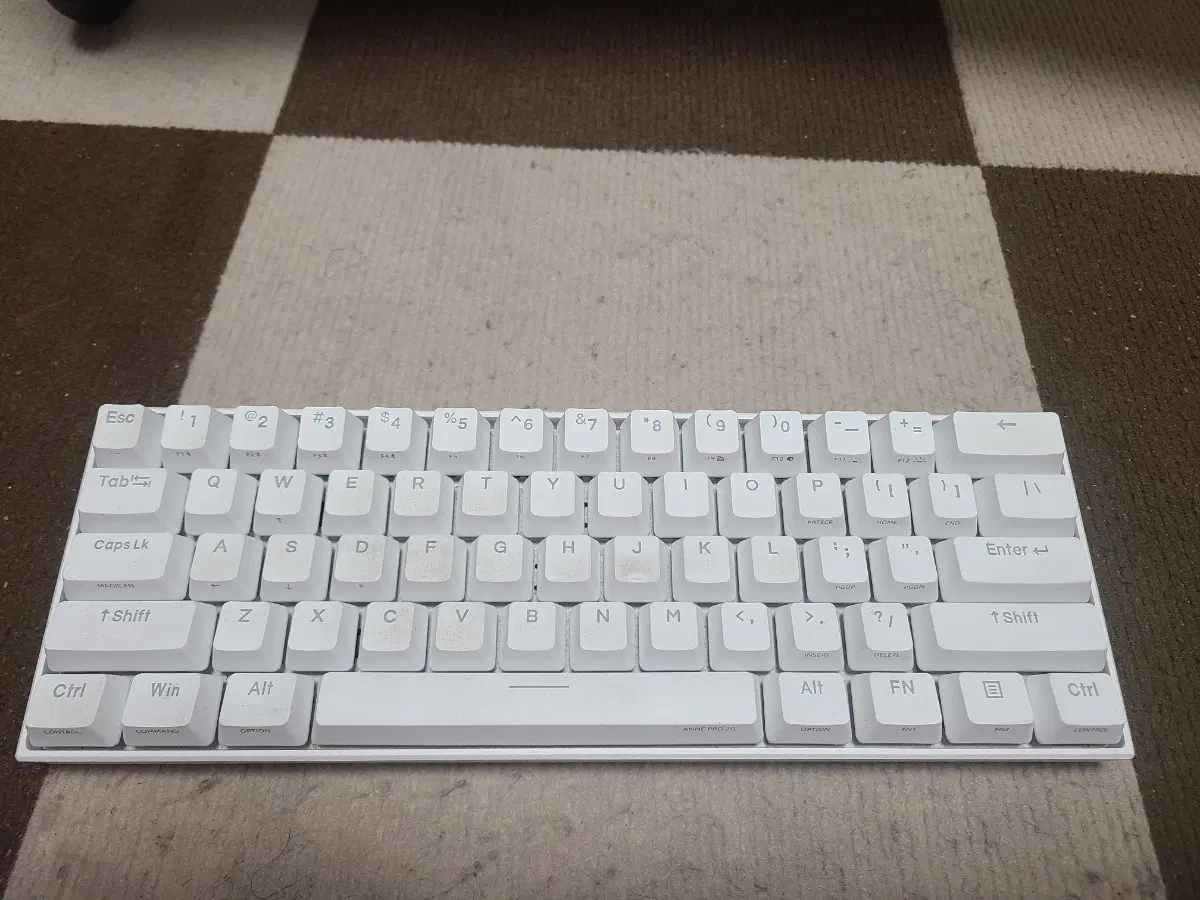 앤프로2 Anne pro2 팔아요