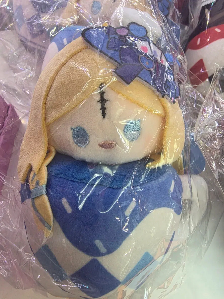 명조 아이피스타 콜라보 티컵인형 카르티시아