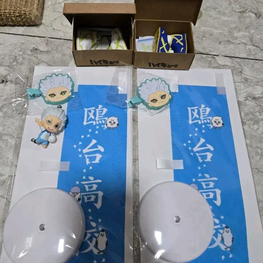 카모메다이 현수막2+호시우미 머리핀2+히루가미 머리핀1, 호시우미 신발