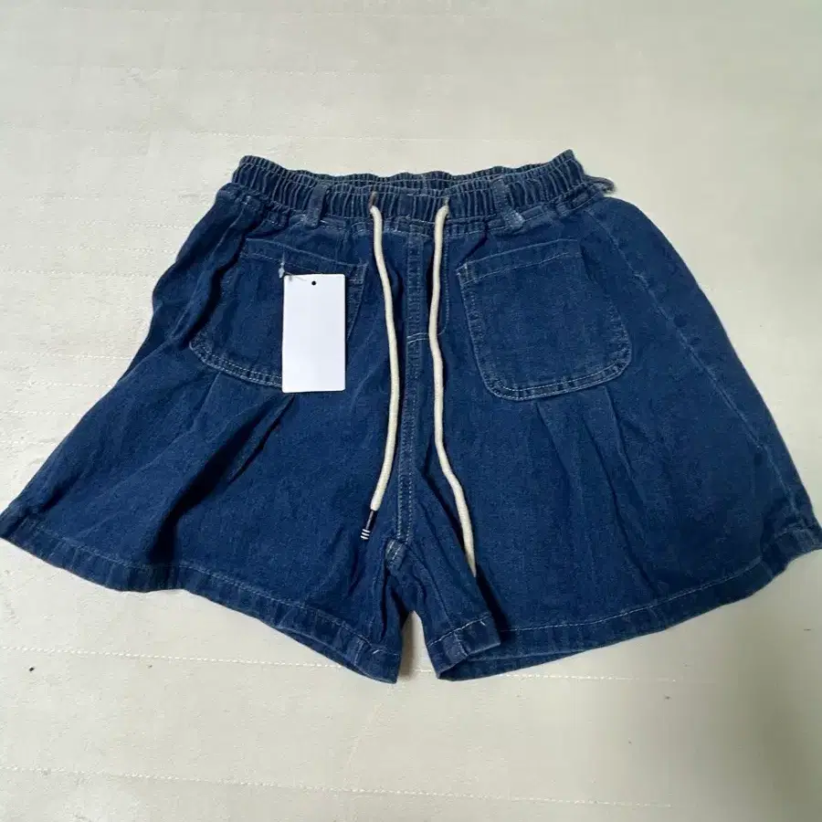 청바지 반바지