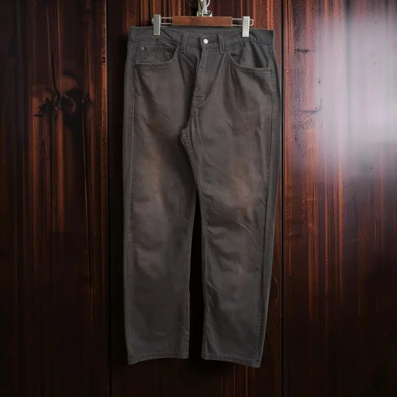 리바이스 505 워시드 청바지 블랙 M0946