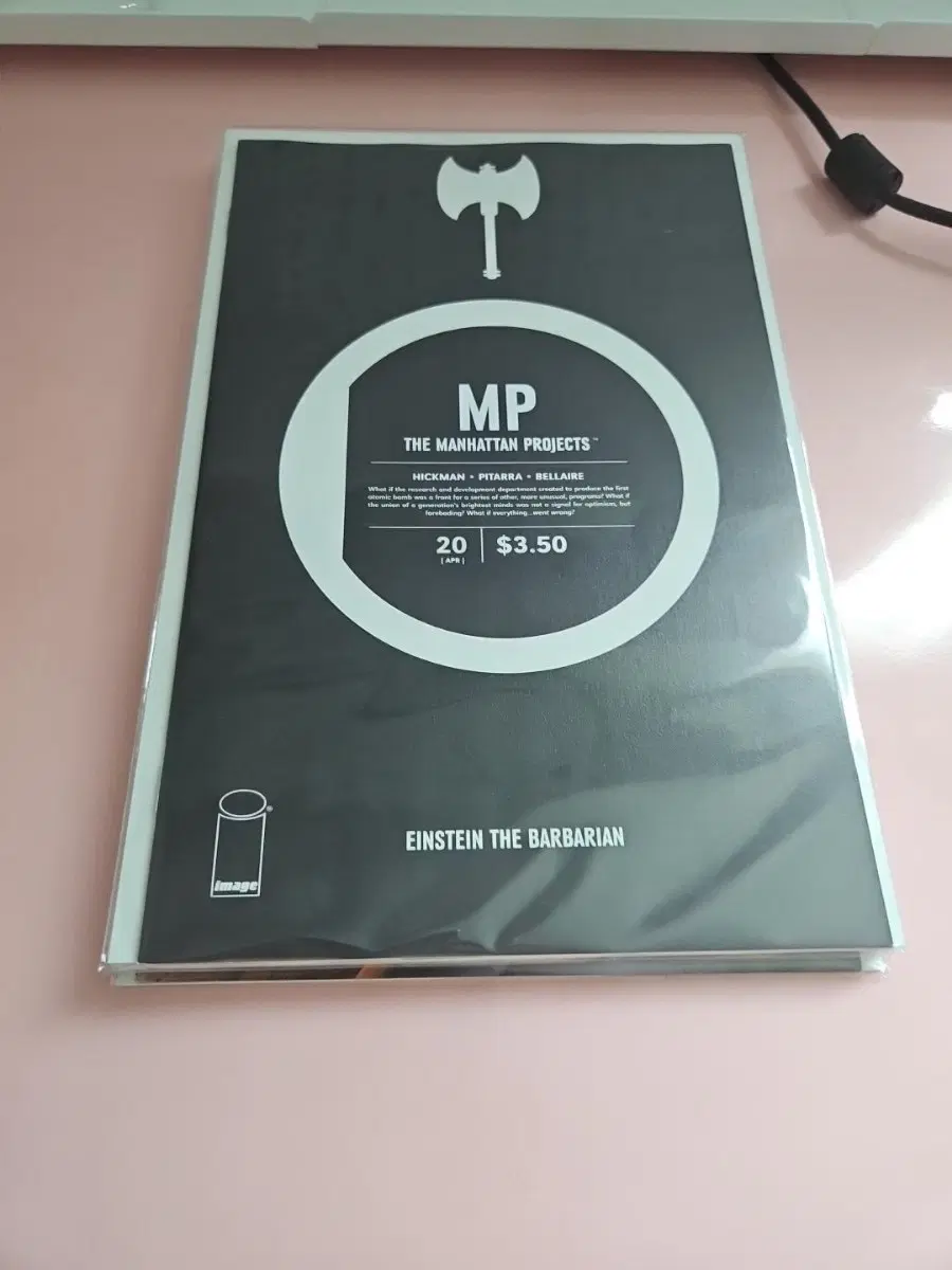 M / 2014 / THE MANHATTAN PROJECTS #20