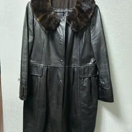 밍크카라가죽코트
