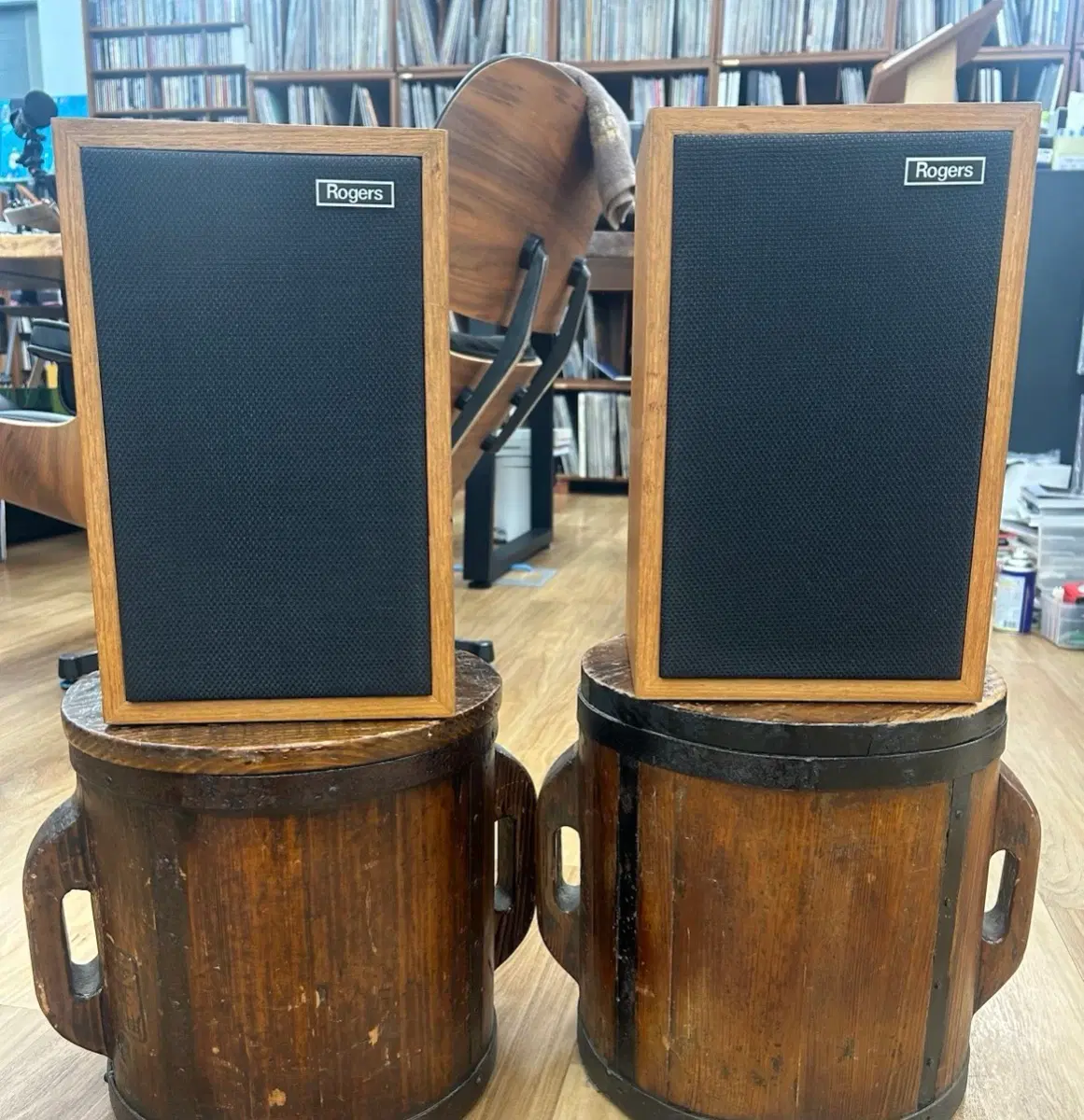 Rogers LS3/5A 스피커