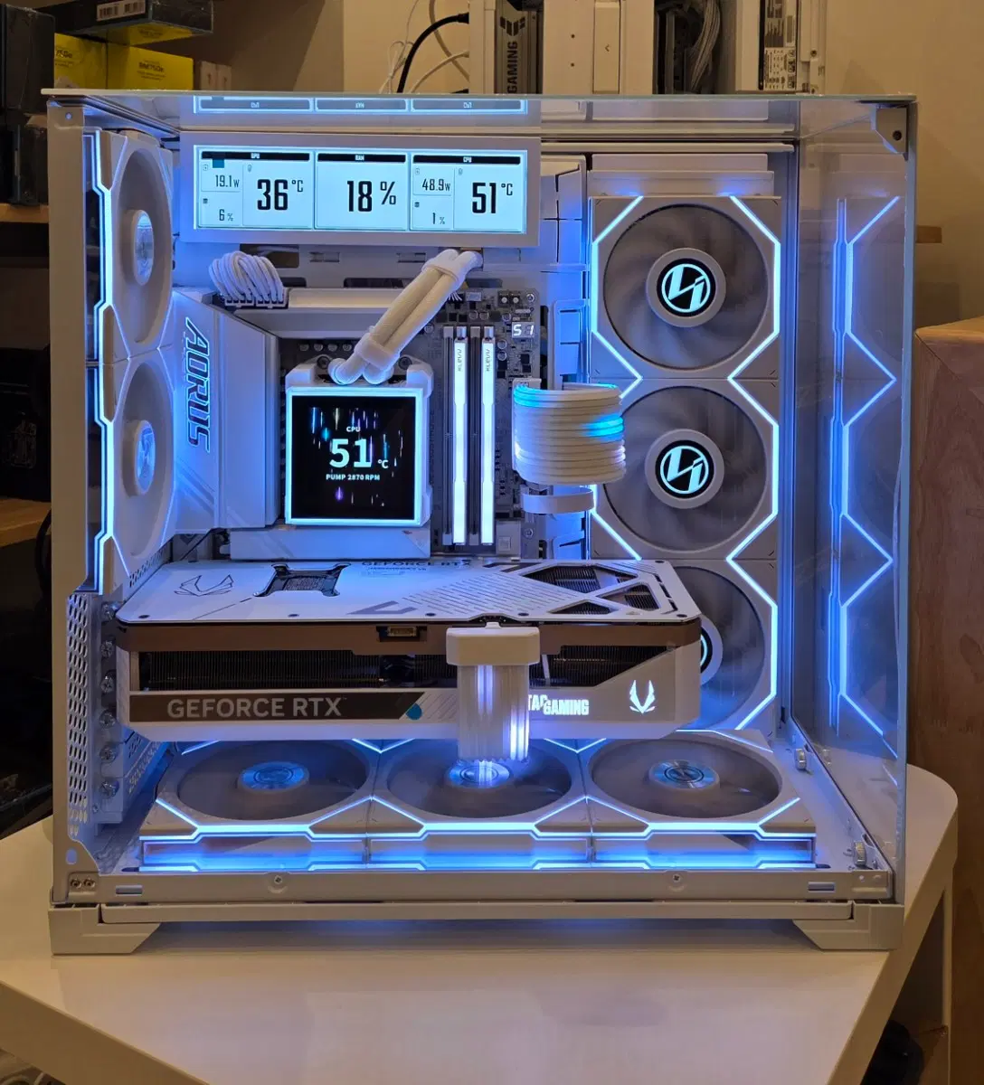 [판매] VISION COMPACT / 9950X3D / 32GB / 1TB / RTX 5080