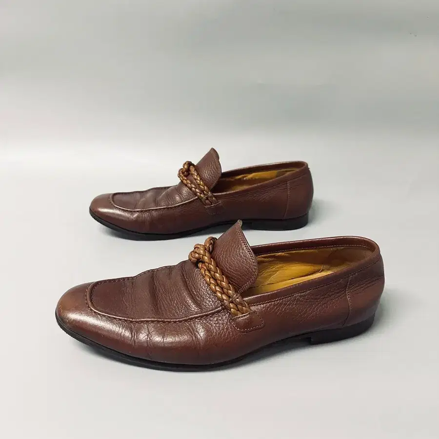 구찌(Gucci) 브라운 레더 브레이디드 스트랩 로퍼 (7 1/2 사이즈)
