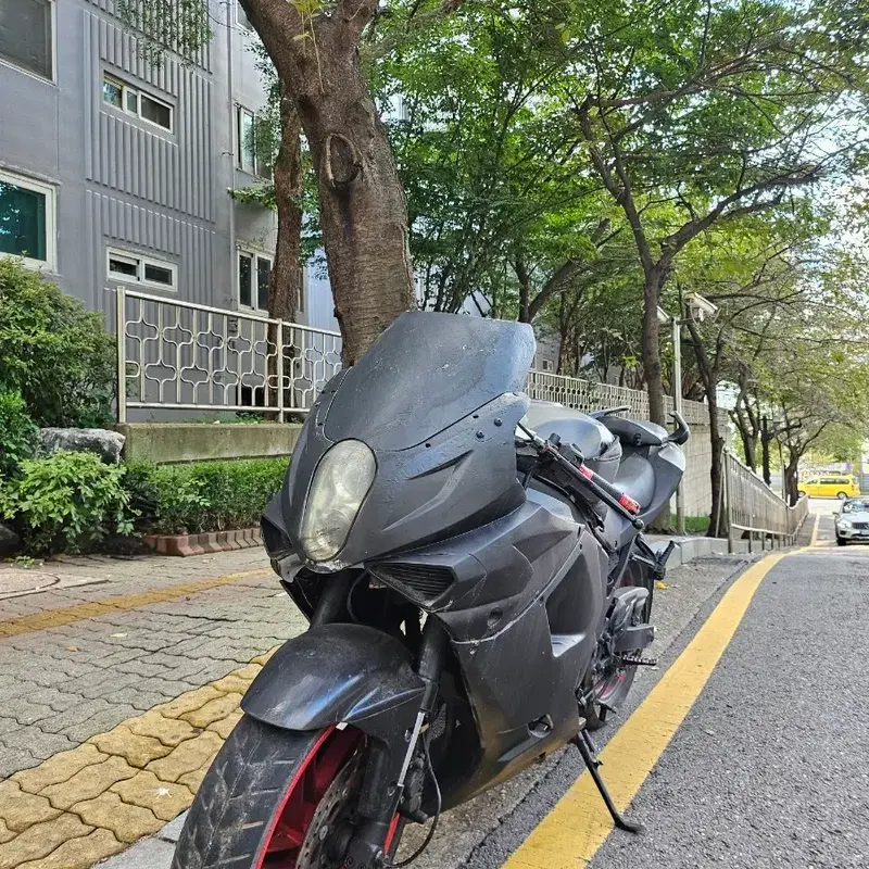 KR모터스 코멧125R 13년식 3만km 팝니다