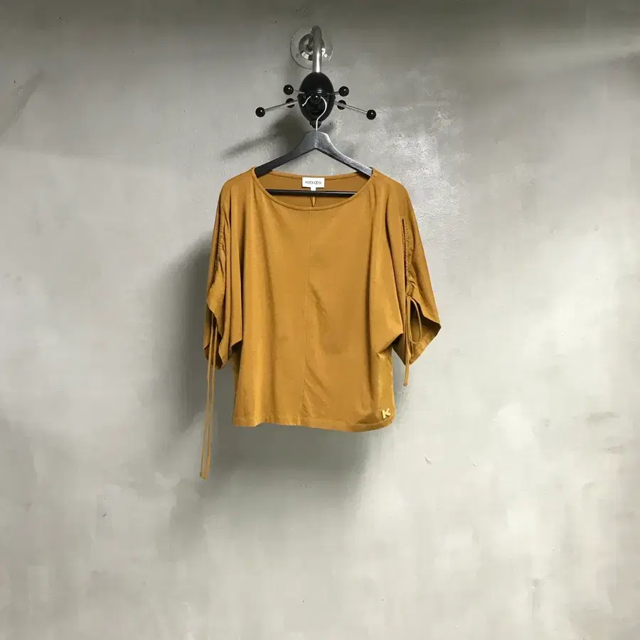 겐조 반팔 블라우스 S(W)