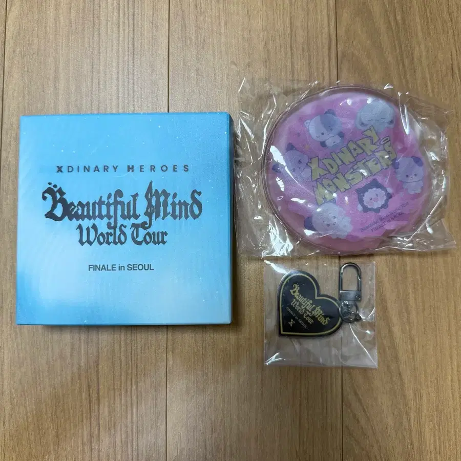 엑스디너리히어로즈 엑디즈 뷰마콘 피날레 콘서트 중콘 입장기프트 손난로 키링