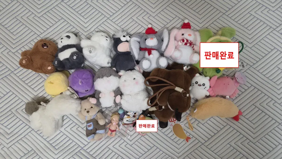 다양한 키링 인형 개당 2000원에 판매