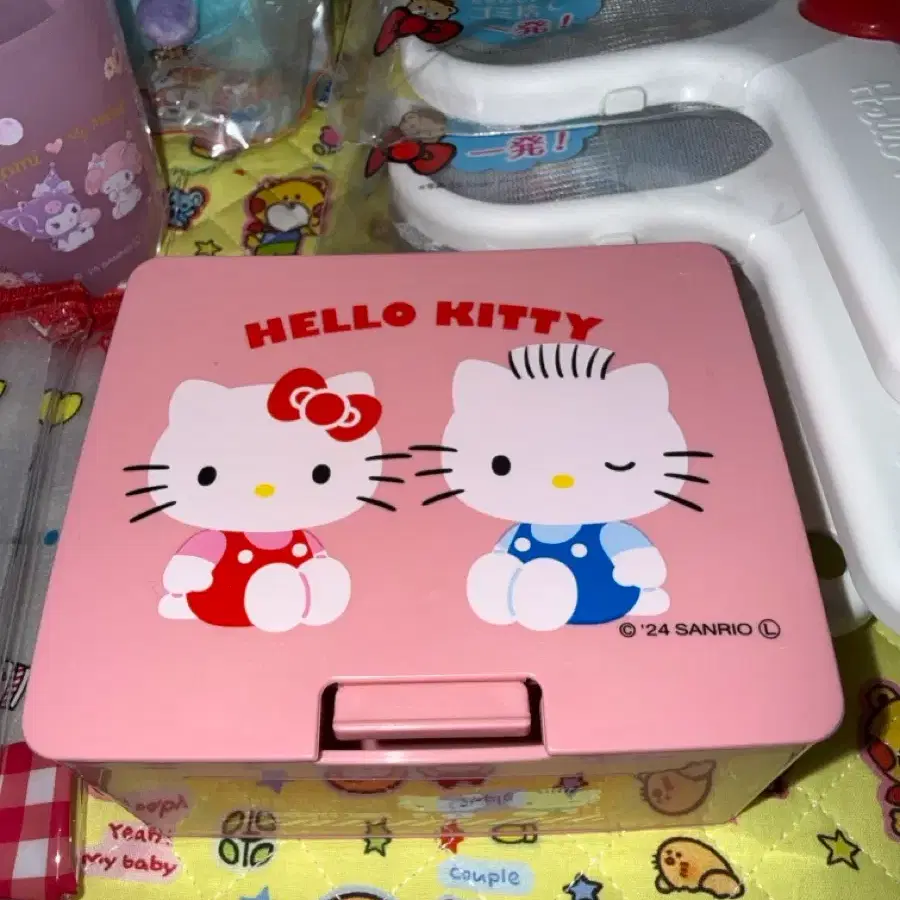일본 다이소 헬로키티 수납함