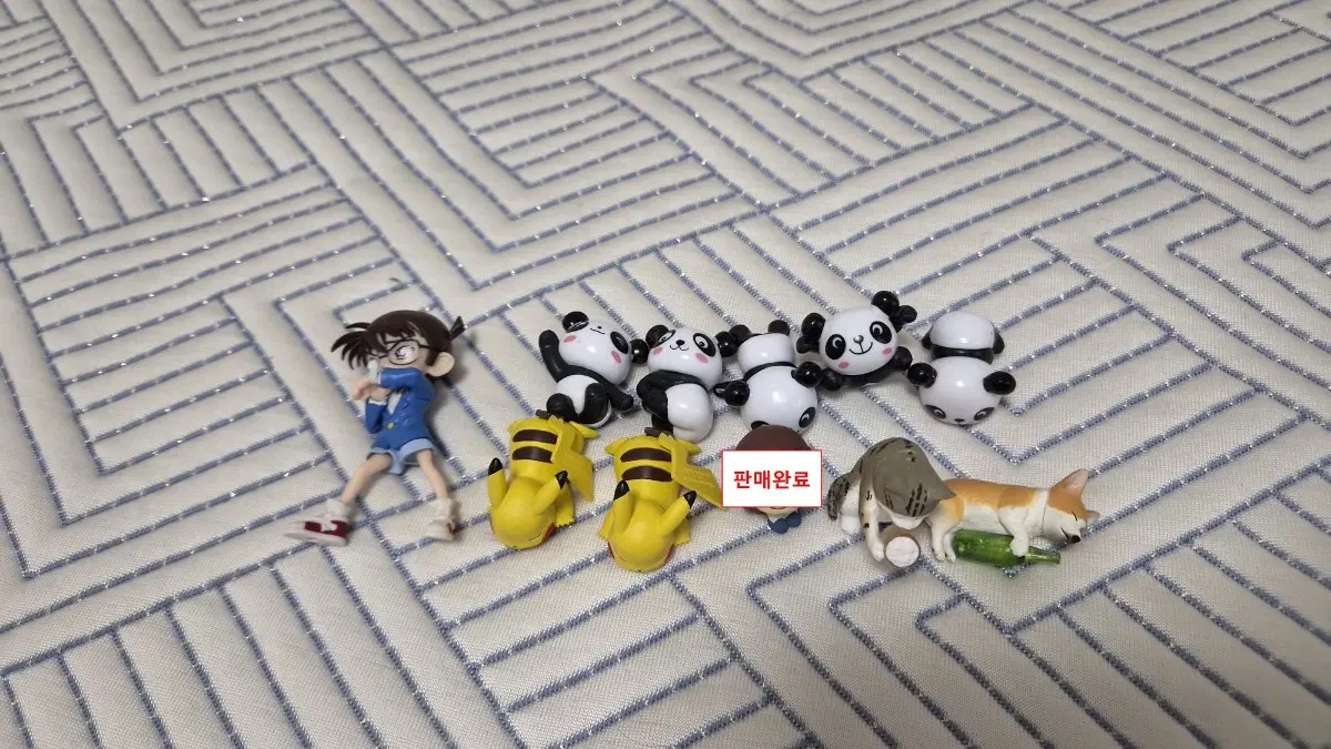 피카츄, 코난 동물 등등 가챠 피규어 개당 2천원에 판매합니다.