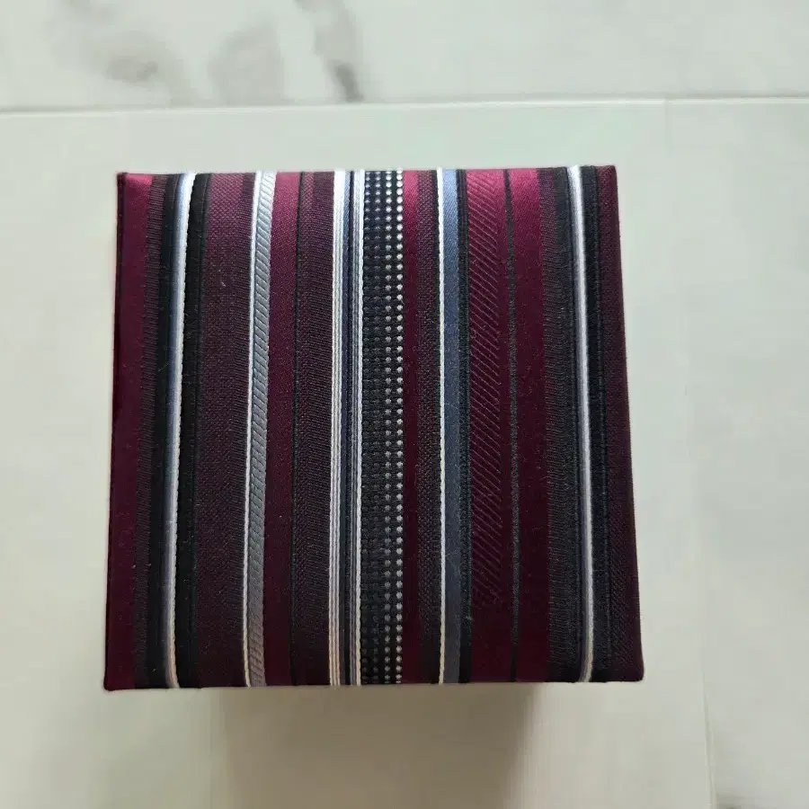 새 넥타이